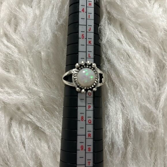 Opal ring set- Size 7 - Picture 2 of 6